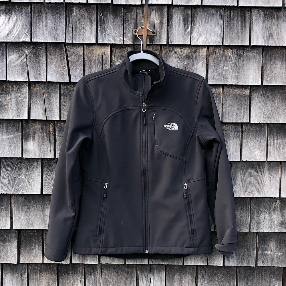 The North Face Black Soft Shell Full Zip Up Jacket